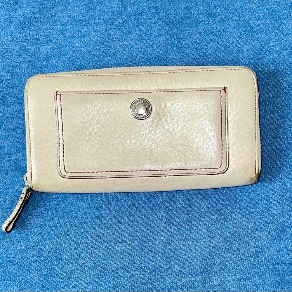 Coach Zip Around Large Cream Pebble Leather Wallet